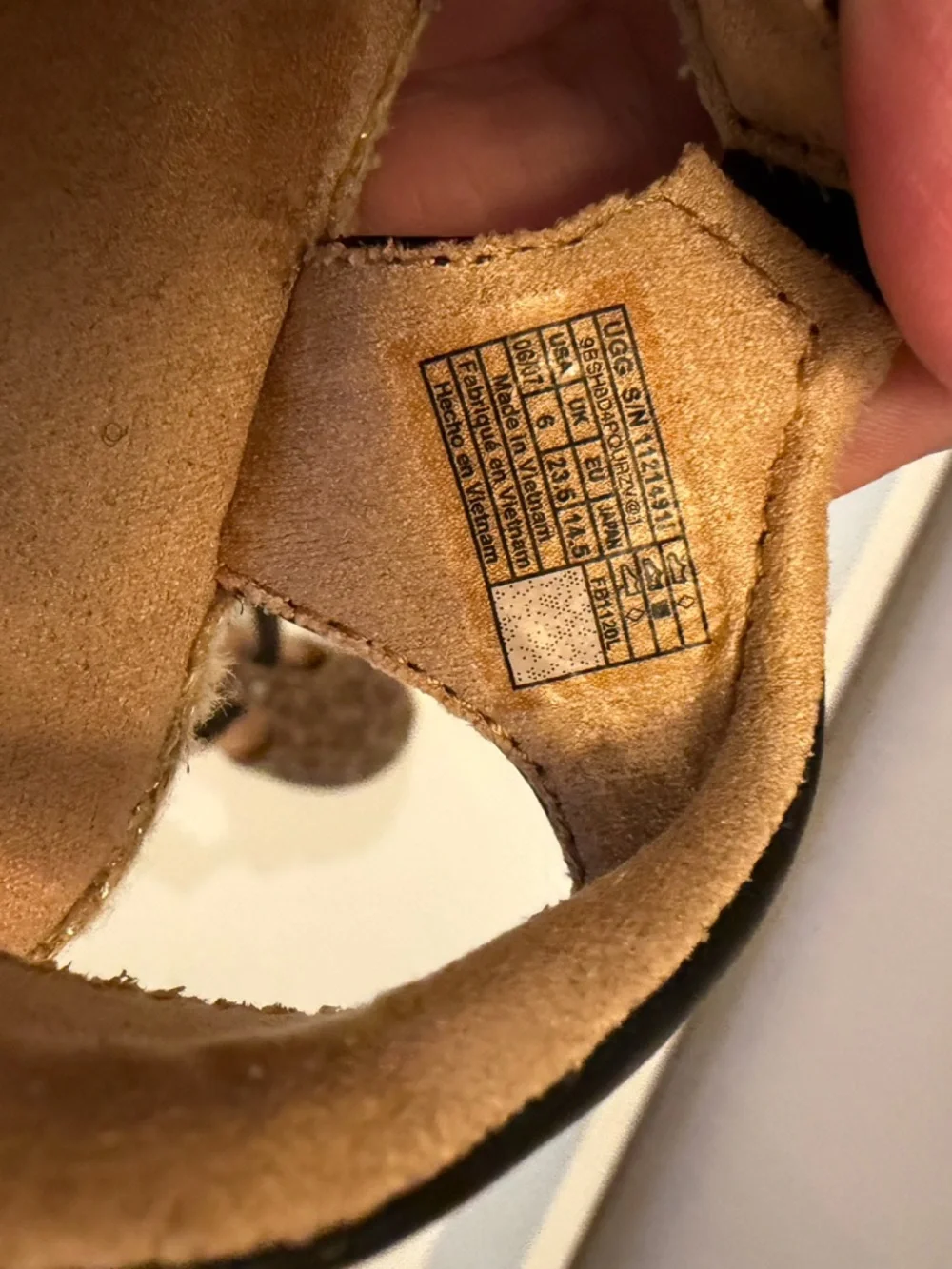 UGG kids leopard